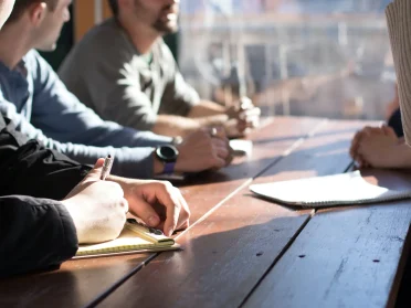 What are the Pros and Cons of the Post-Money SAFE Agreement